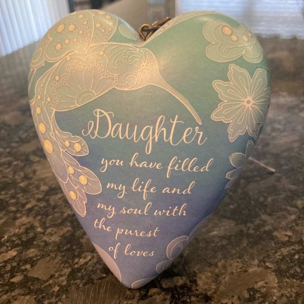 Heart-Shaped Decorative Plaque with Sentiment